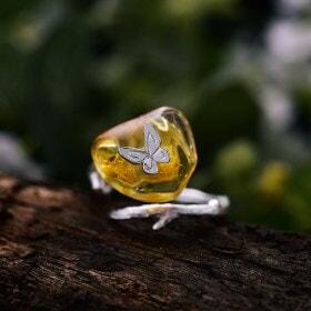 Natural-Silver-Looking-Back-Butterfly-amber-ring (9)63